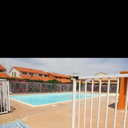 6p Climatisee Proche Piscine Equipements Nautique *
